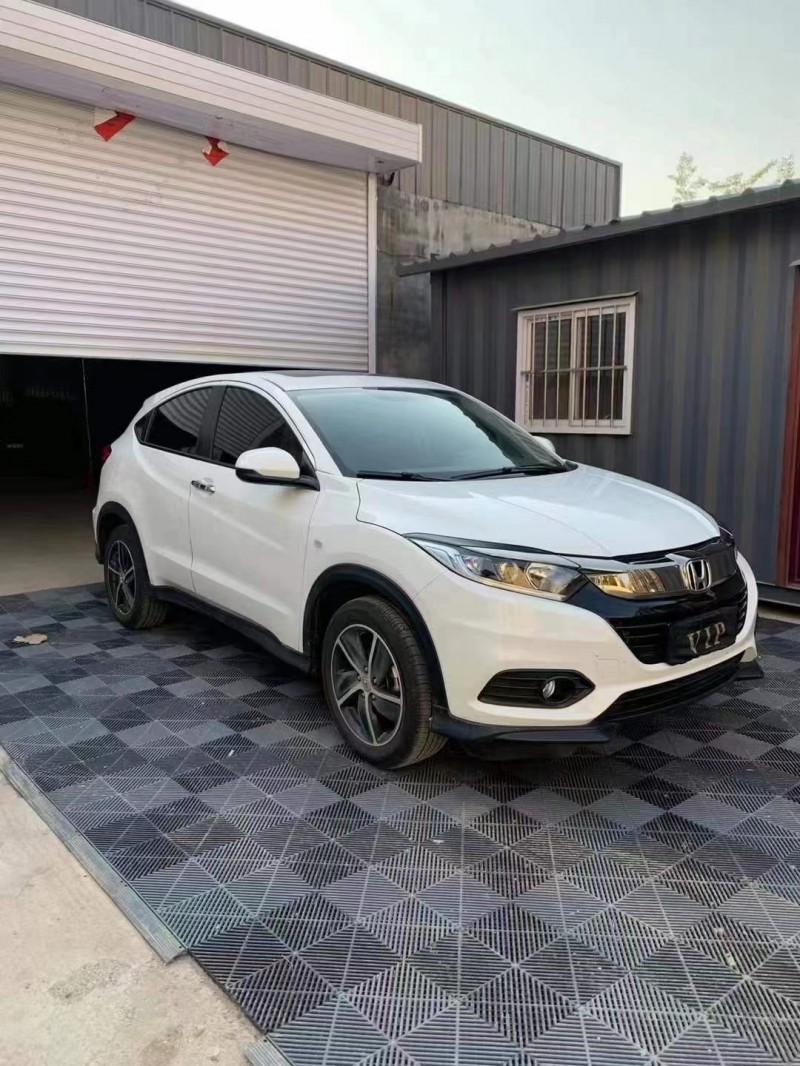 青岛21年本田缤智3