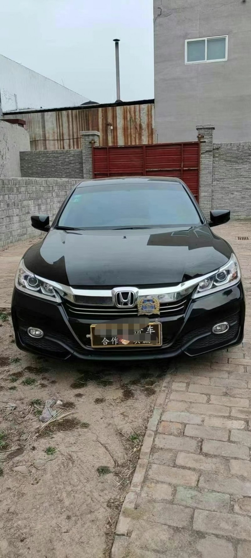 邢台17年本田雅阁9