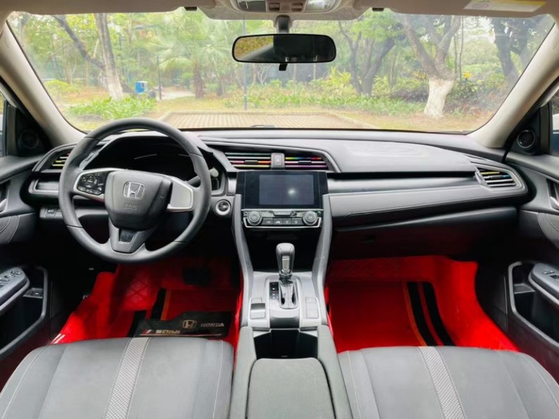 东莞20年本田思域7