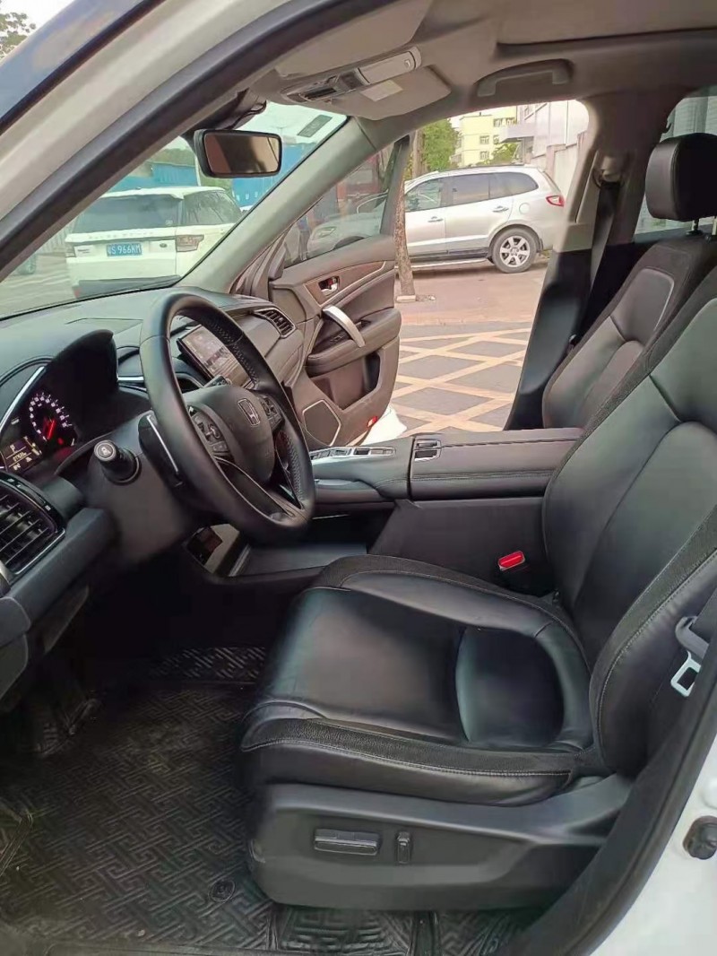 东莞17年本田冠道6