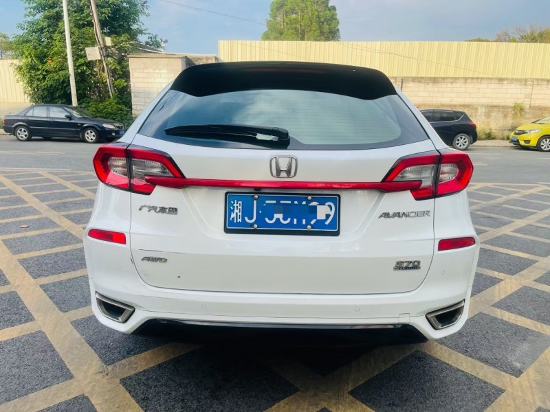 东莞17年本田冠道2