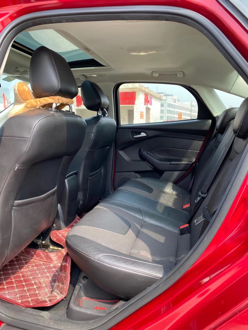 广州14年福特福克斯6