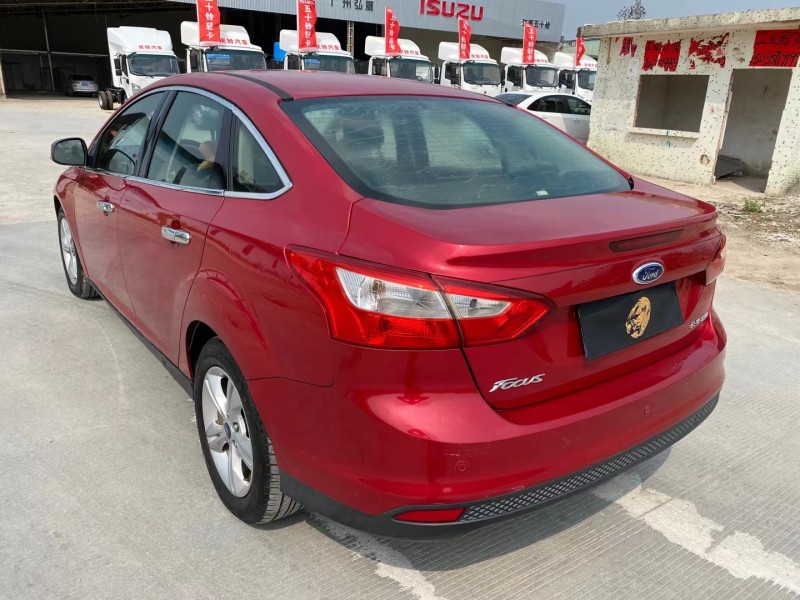 广州14年福特福克斯7
