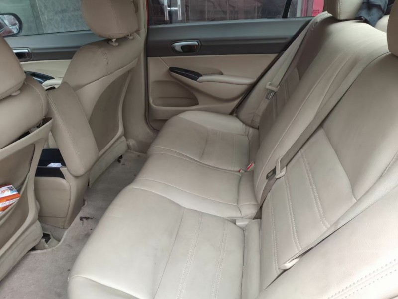 广州08年本田思域1