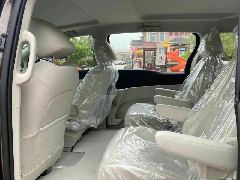 青岛21年别克GL84