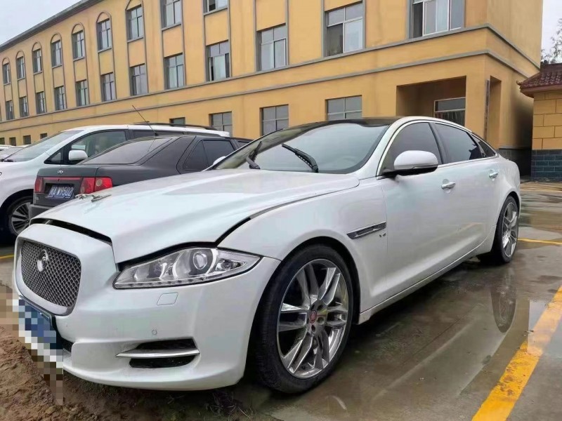 青岛13年捷豹XJ1