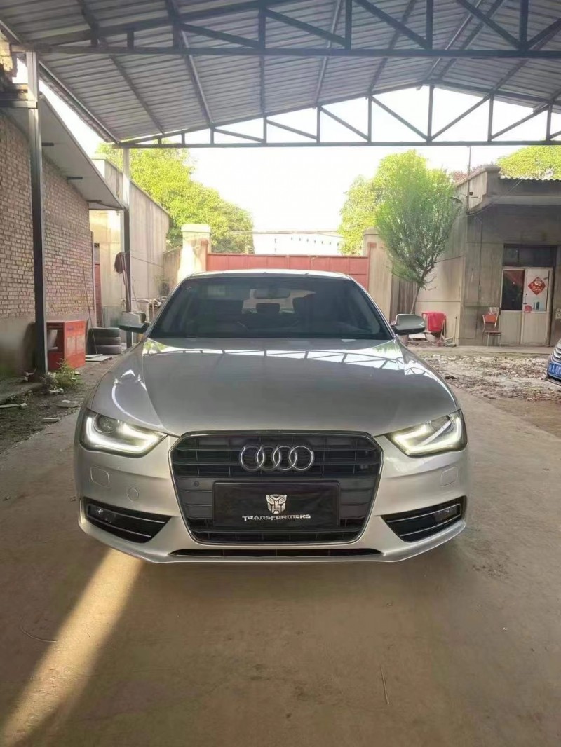 西安14年奧迪A4L1