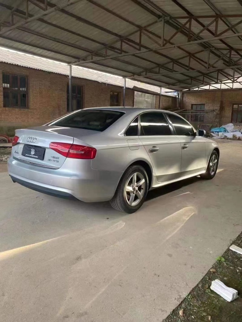 西安14年奧迪A4L8