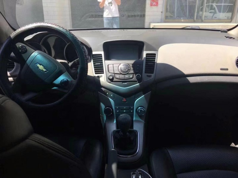 保定13年雪佛兰科鲁兹5