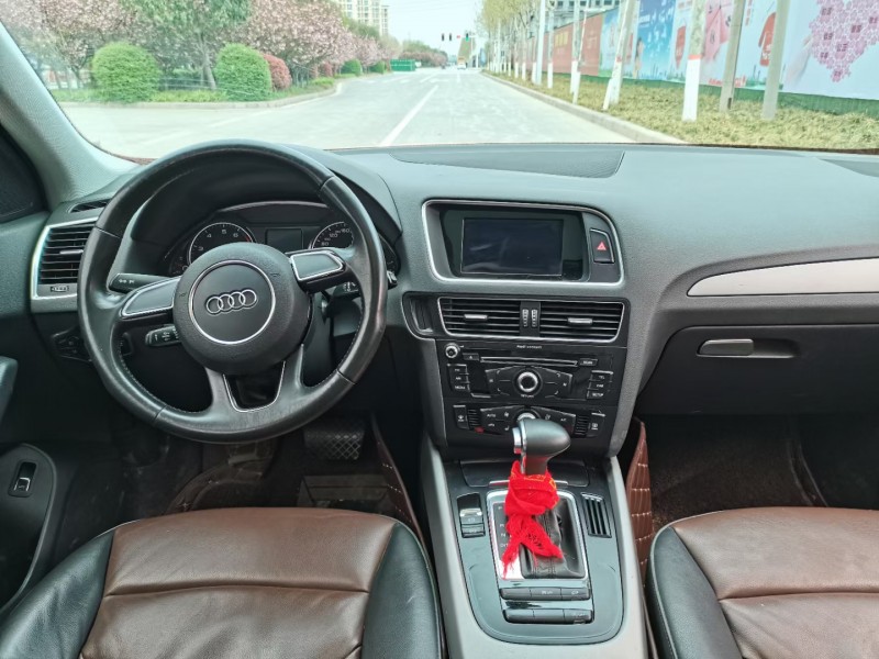 广州17年奥迪Q58