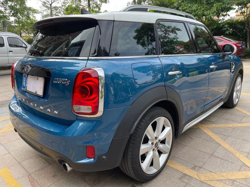 中山17年寶馬MINI6