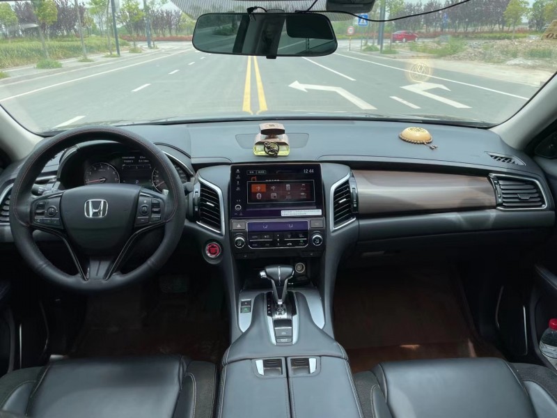 盐城18年本田冠道4