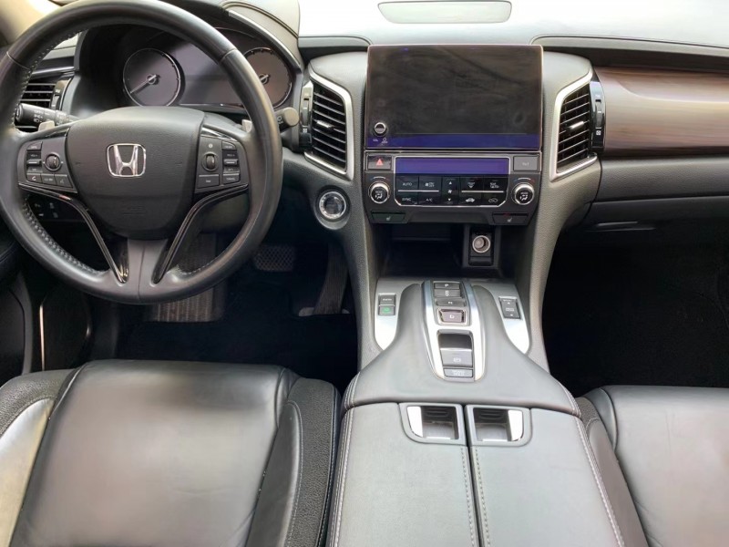 中山18年本田冠道8