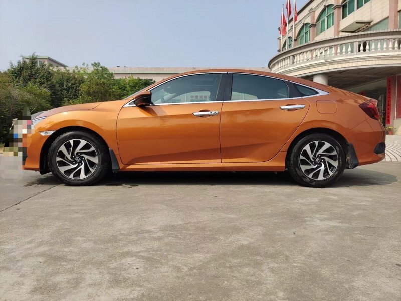 东莞16年本田思域3