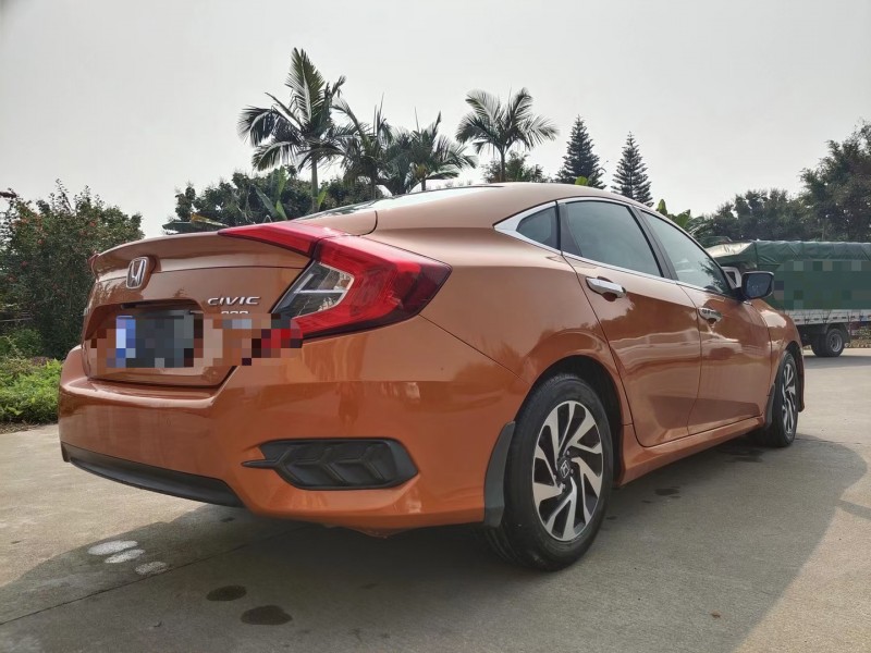 东莞16年本田思域9