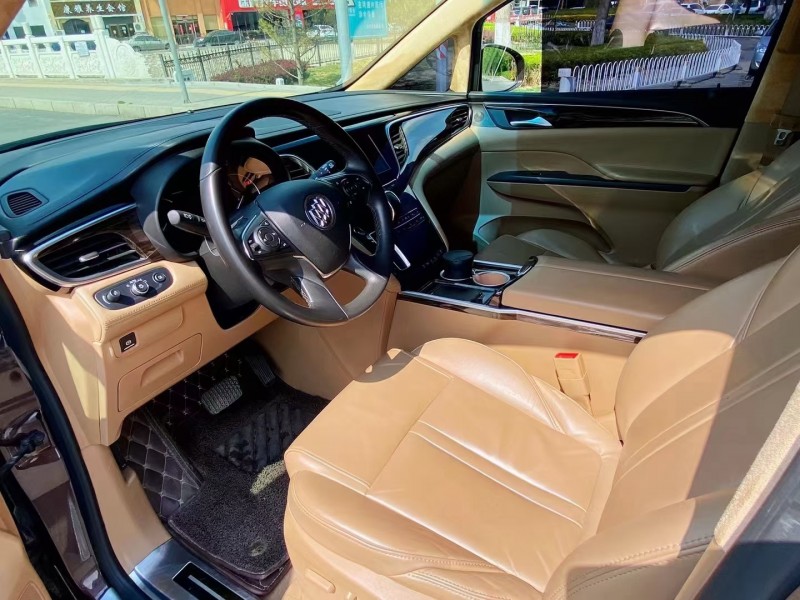 邢台17年别克GL86