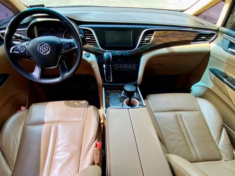 邢台17年别克GL85