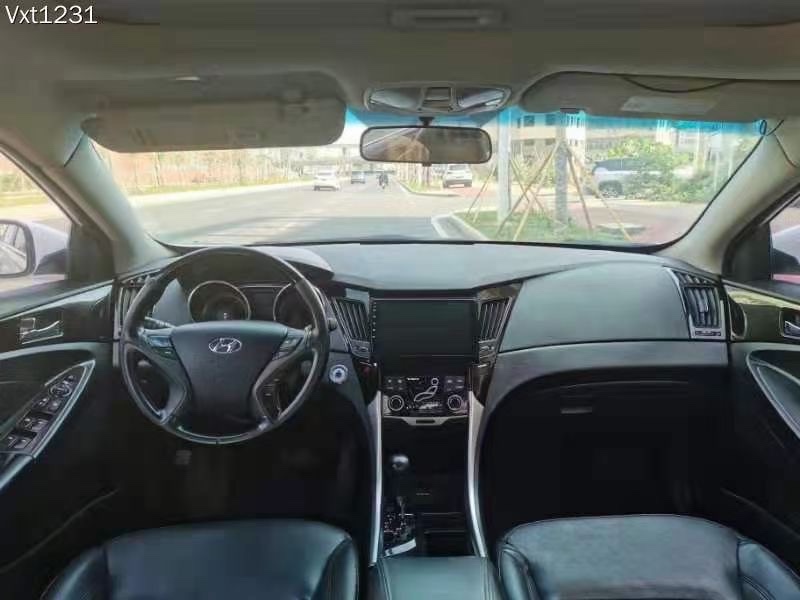 东莞15年现代索纳塔八3