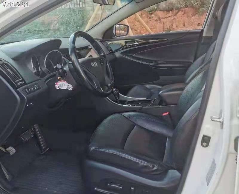 东莞15年现代索纳塔八4