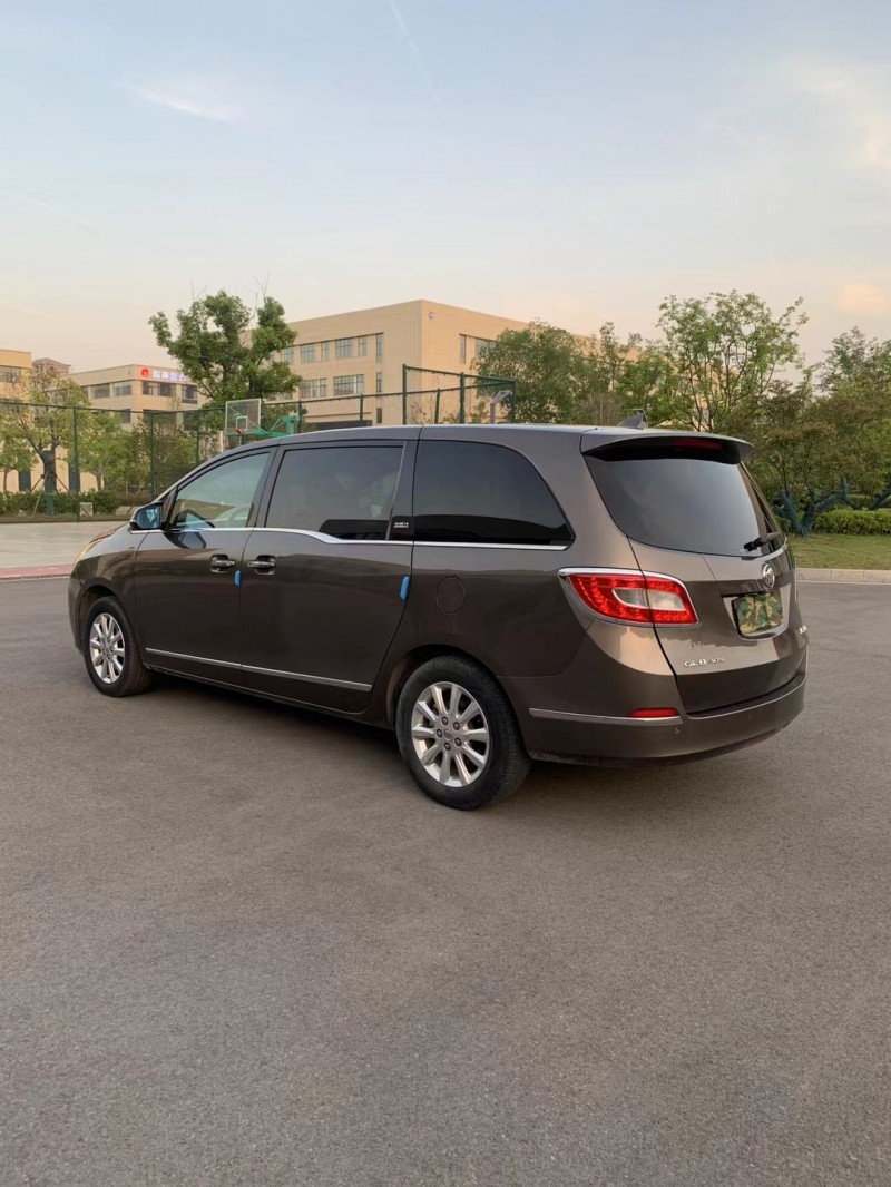 徐州14年别克GL85