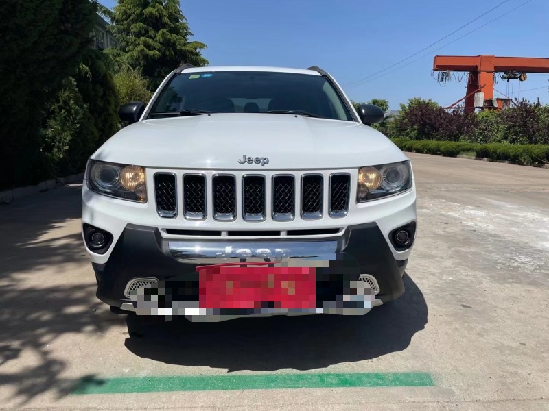 煙臺15年Jeep指南者1