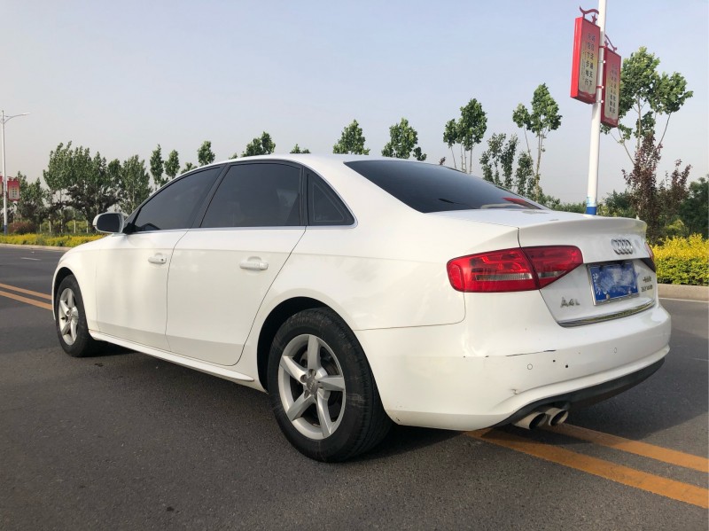 邢台14年奥迪A4L1