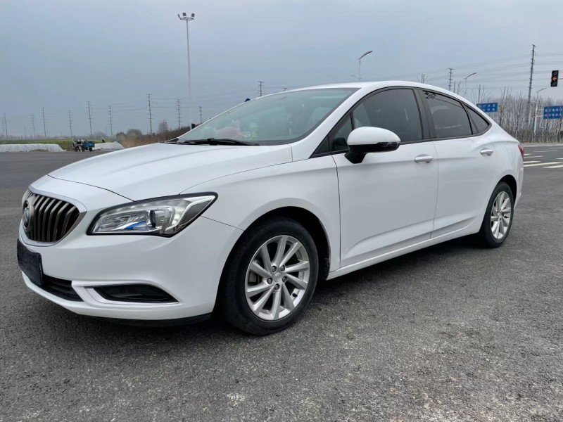 盐城17年别克威朗1