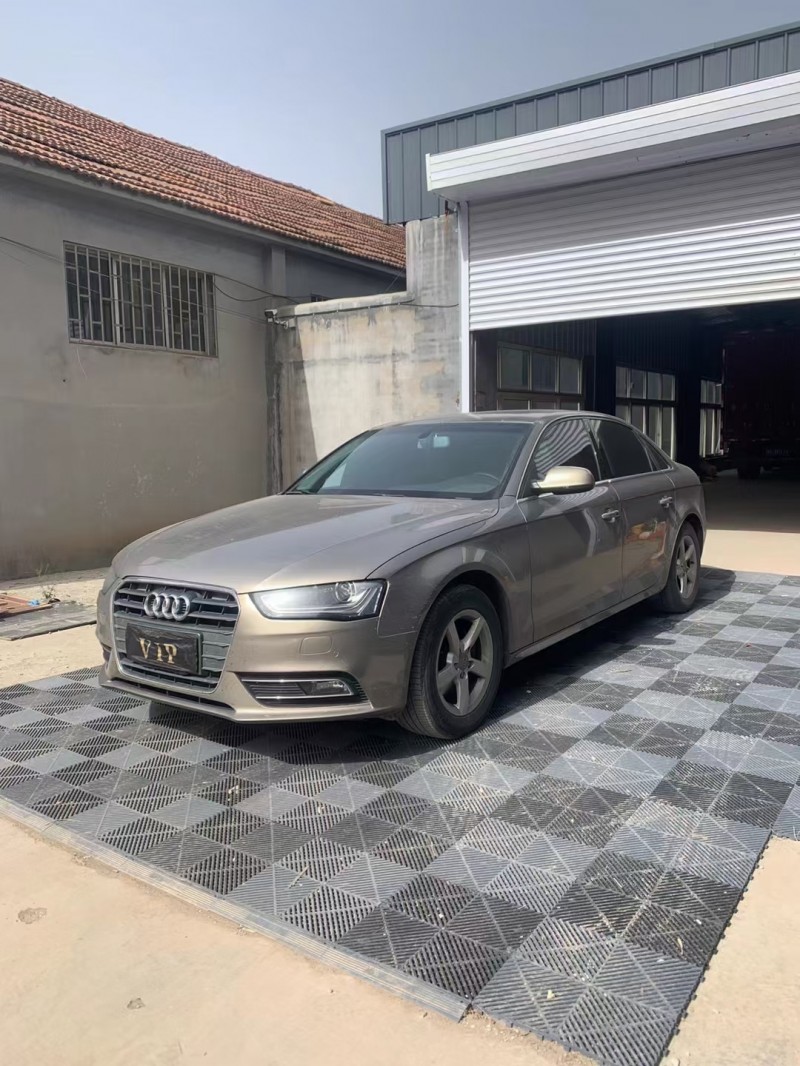 青岛13年奥迪A4L6