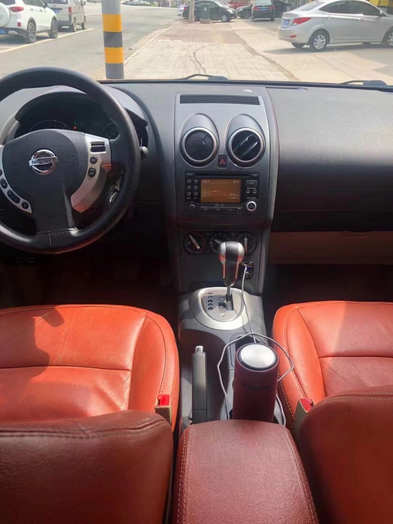 保定14年日产逍客5