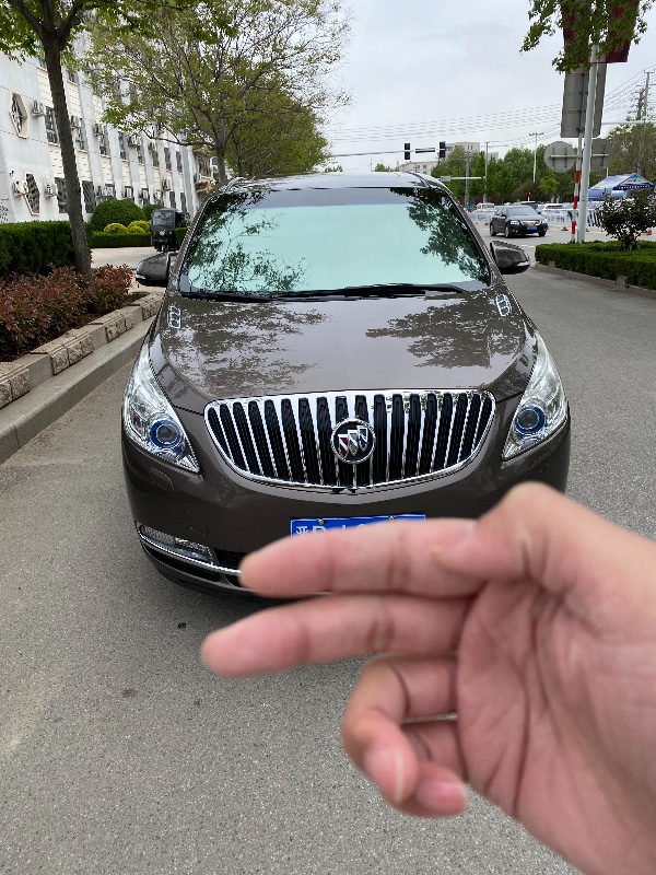 烟台12年别克GL86