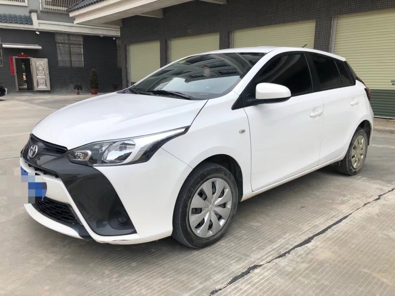 广州17年丰田YARiS L 致炫3