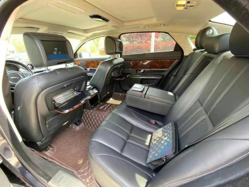 濰坊12年捷豹XJ6