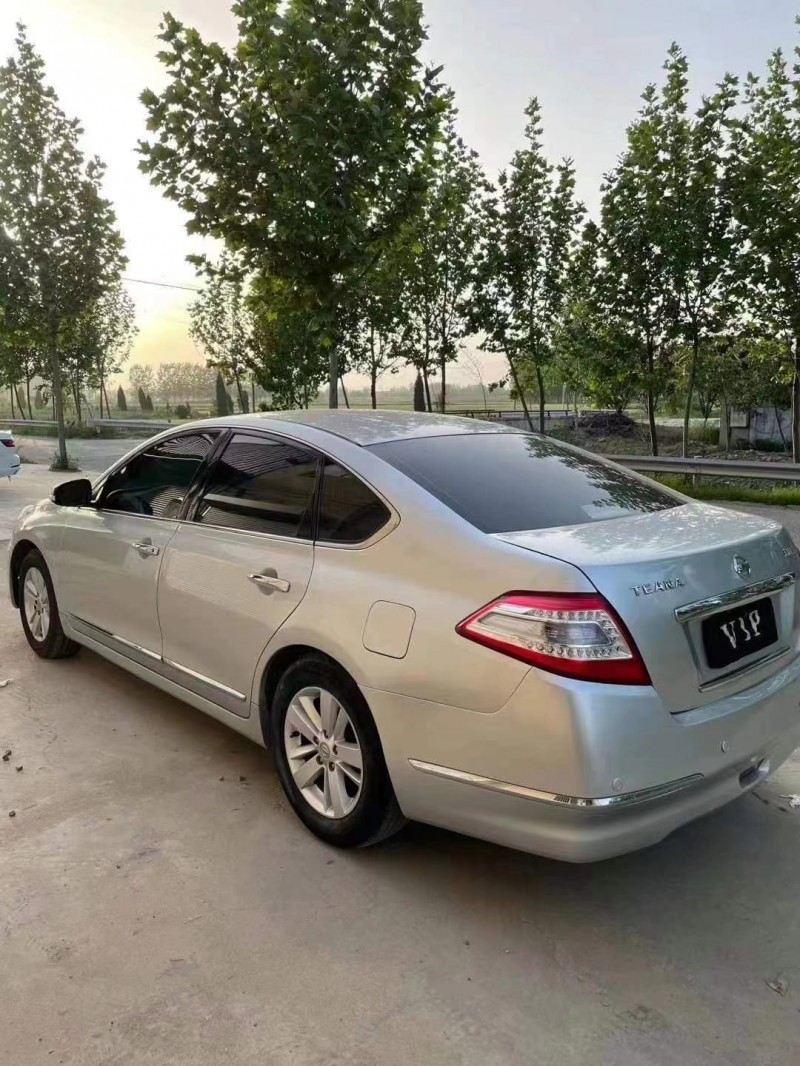 南京12年日產天籟7