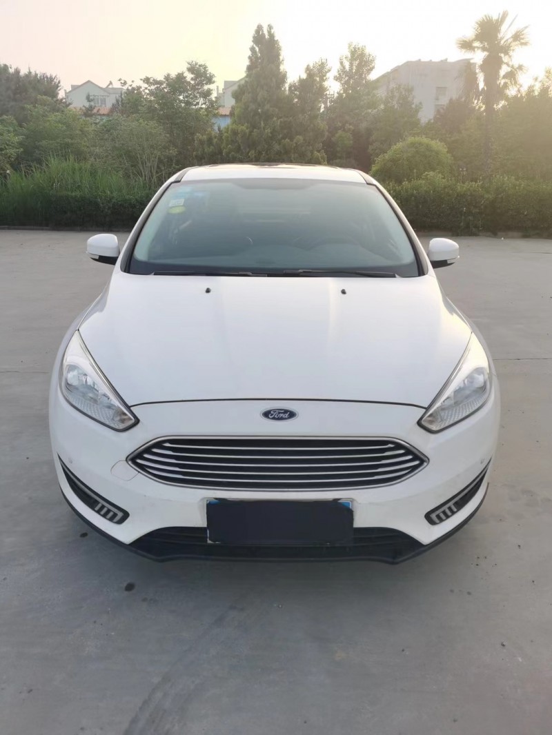 徐州16年福特福克斯9