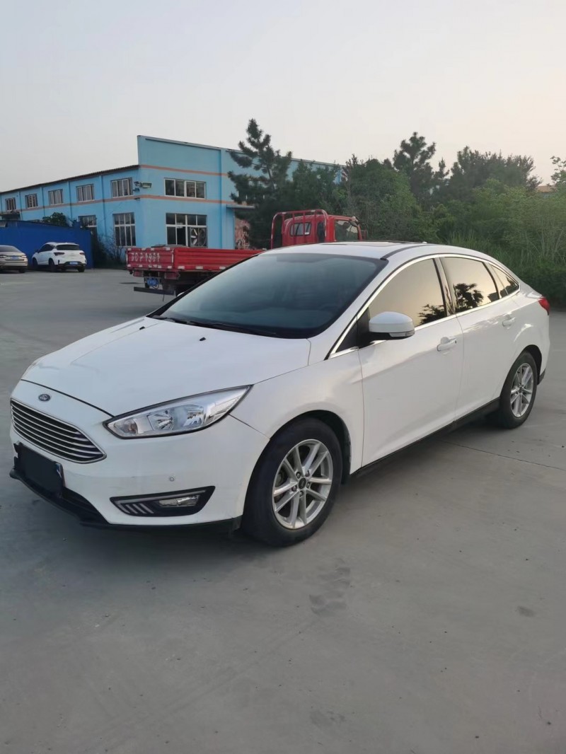 徐州16年福特福克斯7