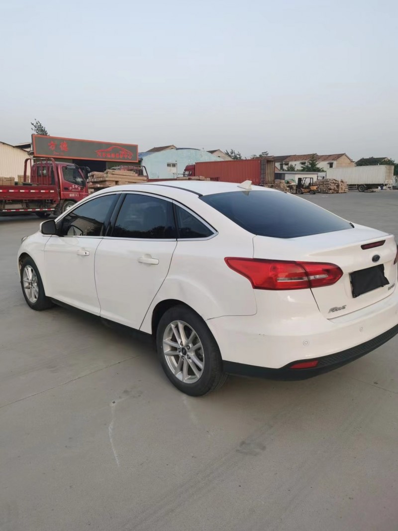 徐州16年福特福克斯6
