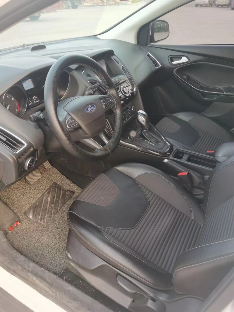 徐州16年福特福克斯2