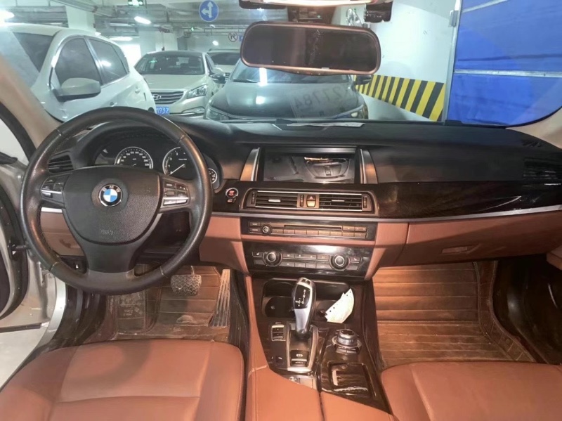 成都14年宝马5系6