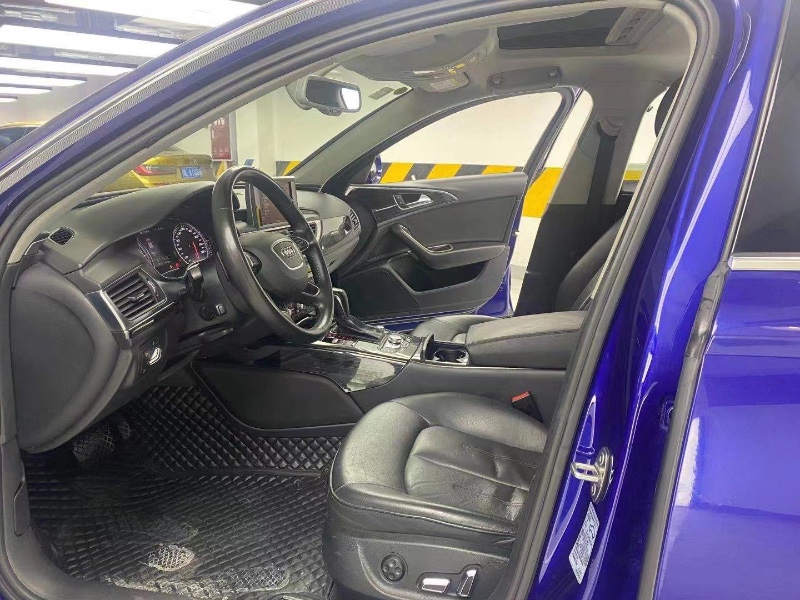 成都17年奥迪A64