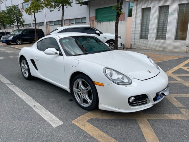 东莞12年保时捷卡曼9