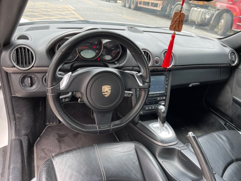 东莞12年保时捷卡曼3