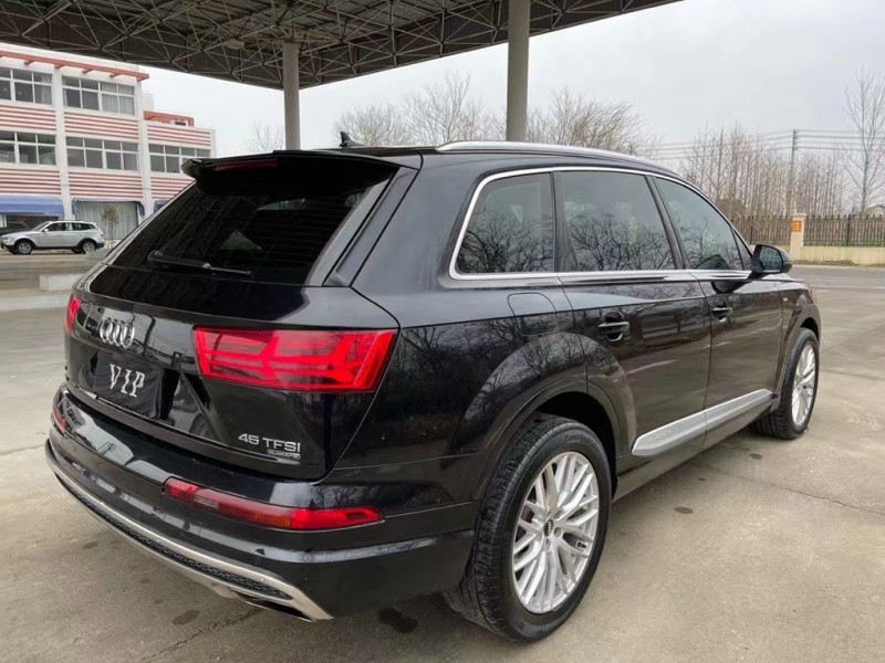 盐城17年奥迪Q75