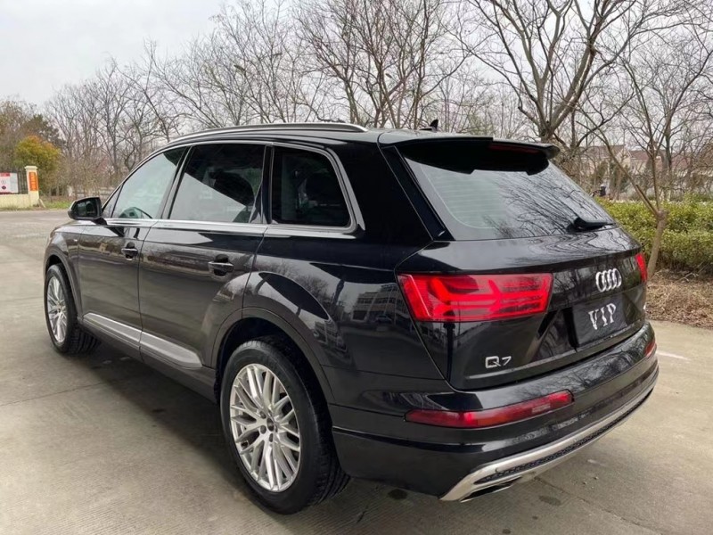 盐城17年奥迪Q71