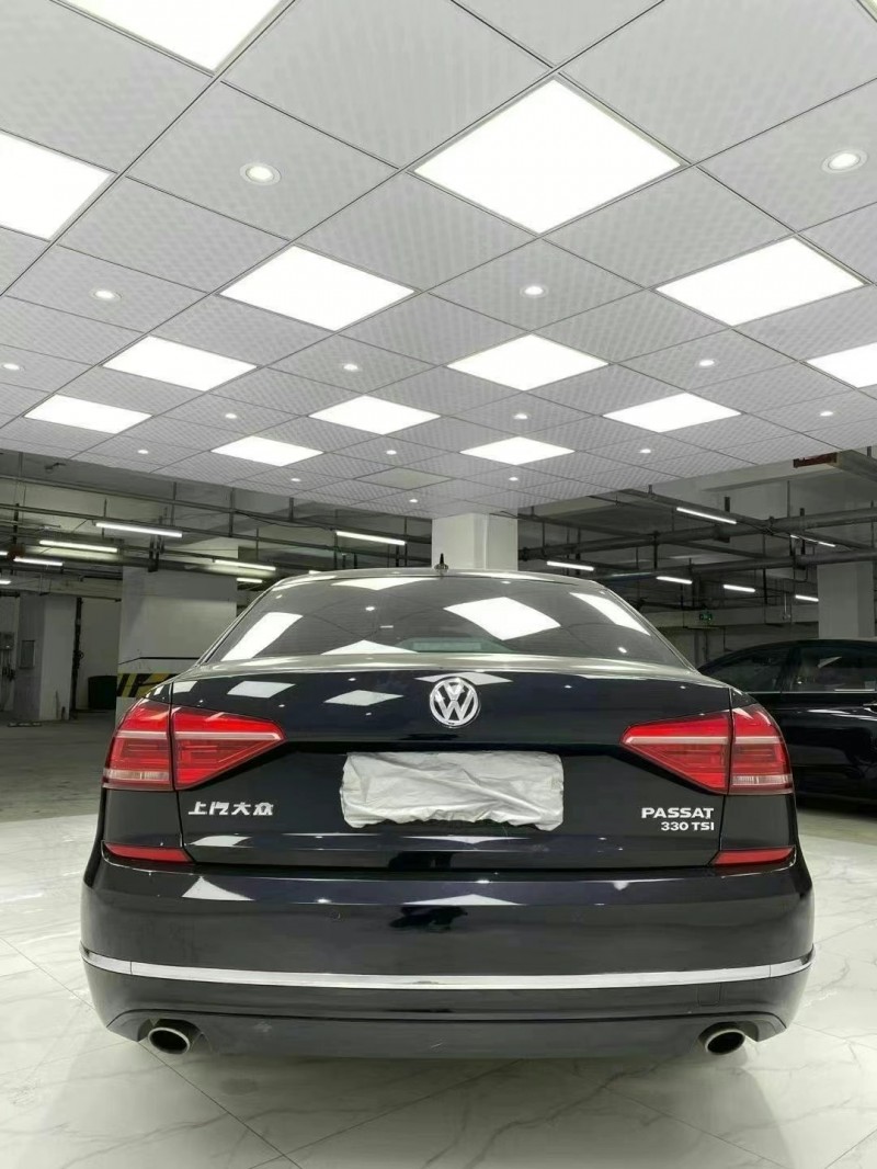 成都17年大众帕萨特1
