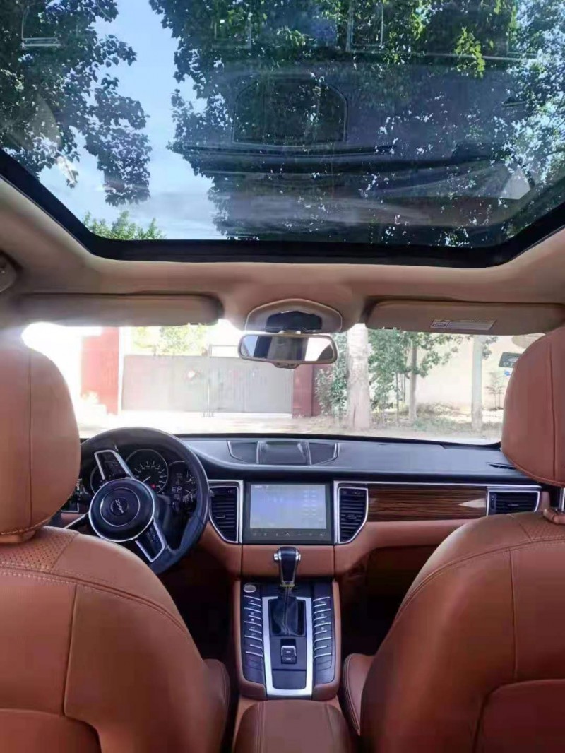 保定14年宝马X38