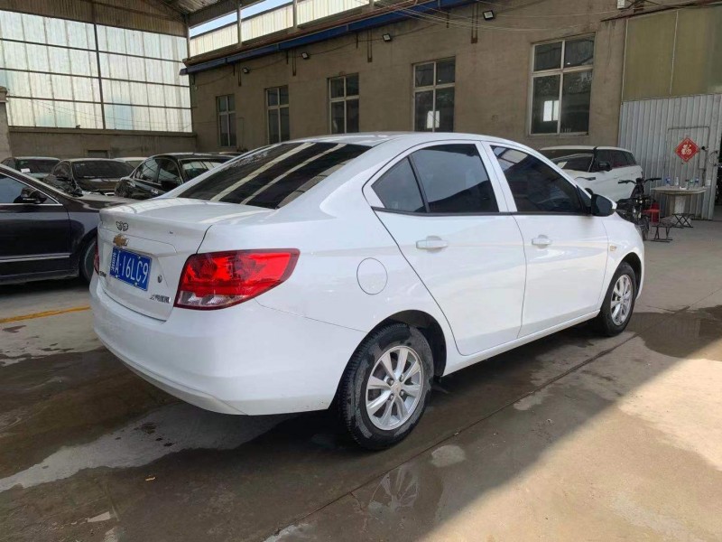 保定18年雪佛兰赛欧4