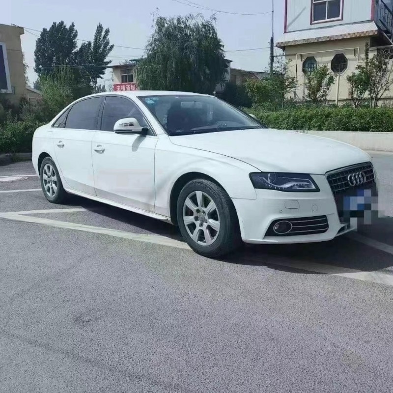 泰安12年奧迪A4L2