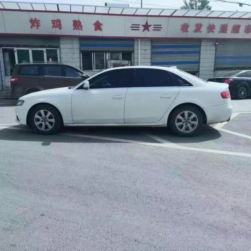泰安12年奧迪A4L6