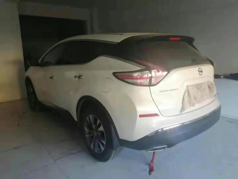 济宁20年日产楼兰4