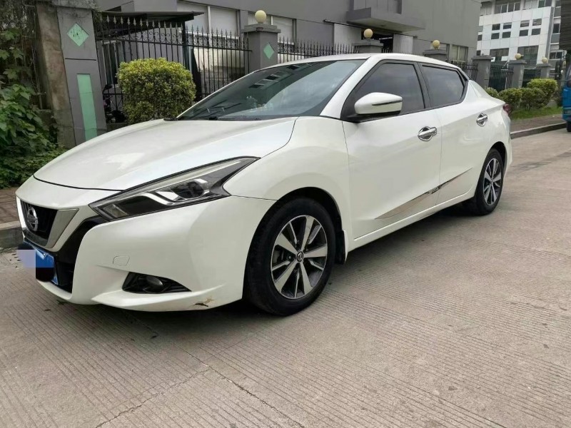 舟山17年日產藍鳥2